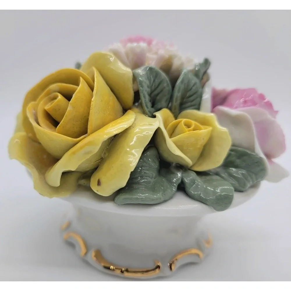 Dresden Porcelain Pink And Yellow‎ 3D Roses Compodimate